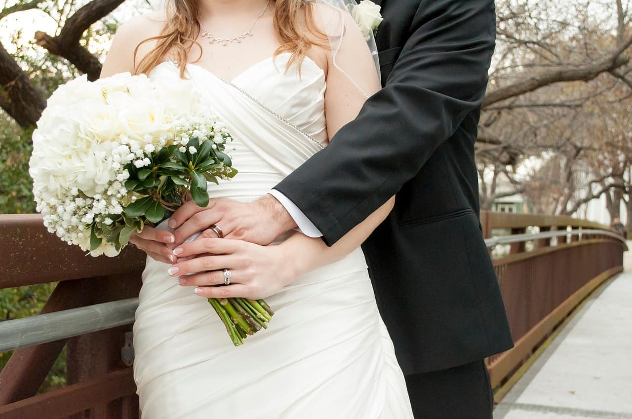 Fitted wedding dress