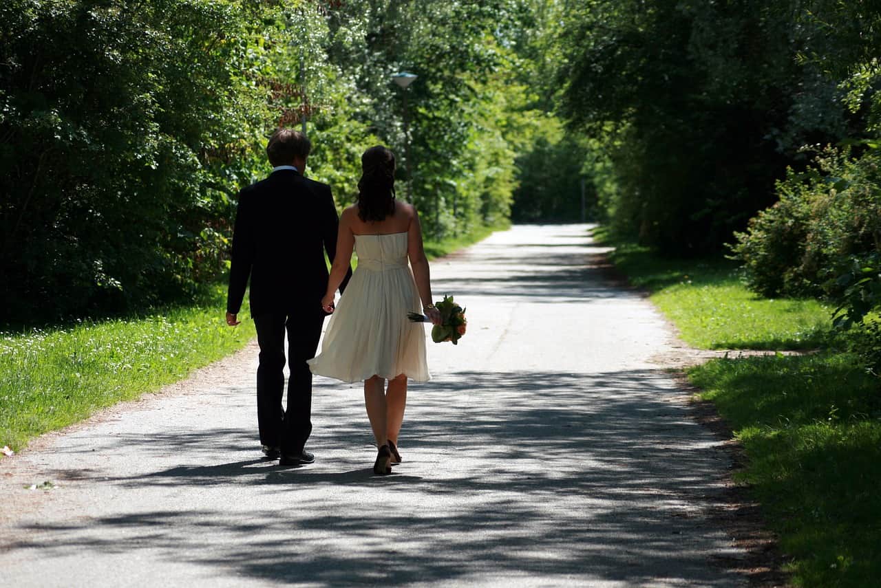 Minimalist wedding dress